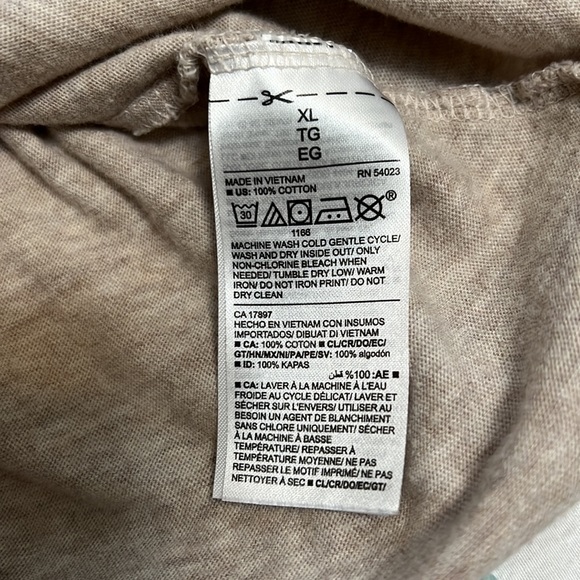 Long sleeve tee - Picture 2 of 3